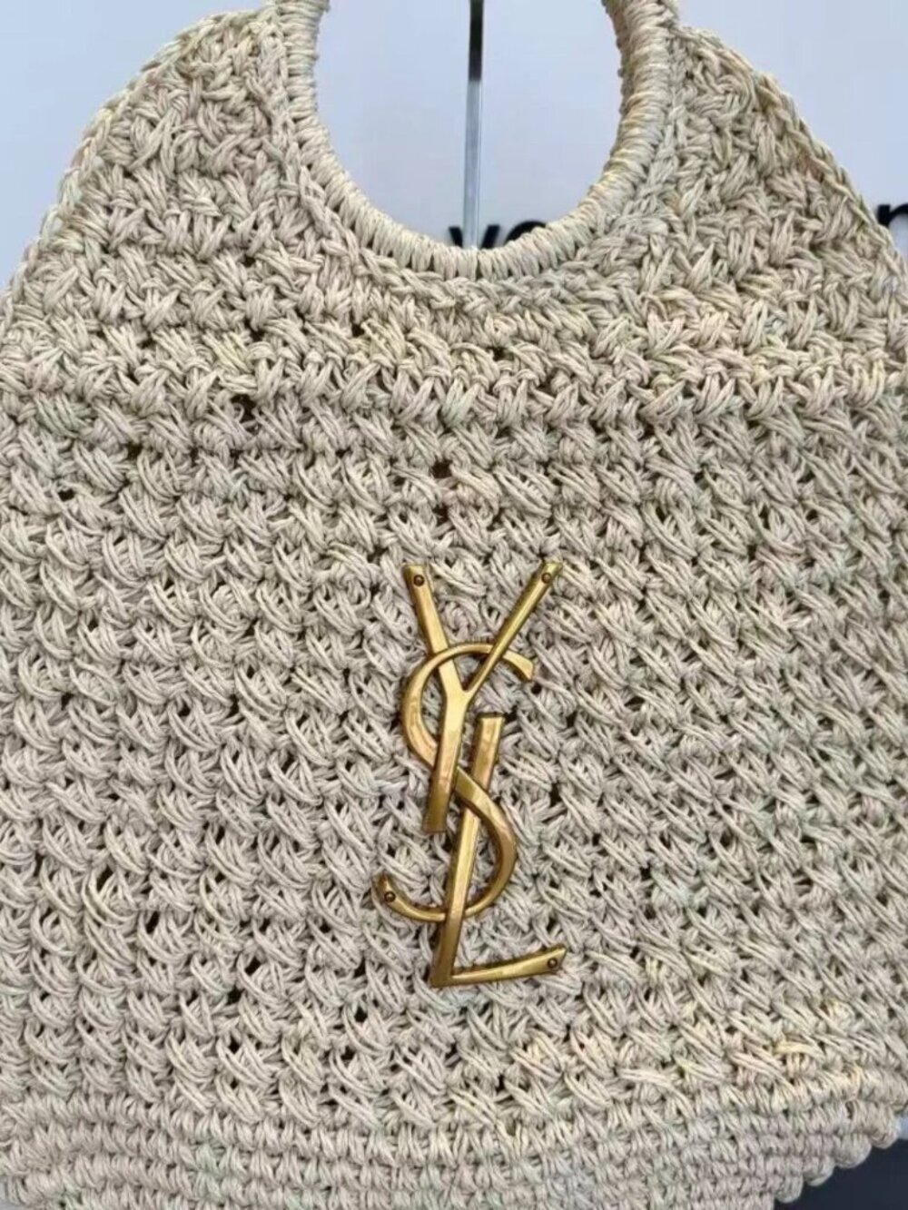 Saint Laurent straw bags - Picture 5 of 7